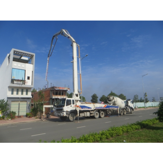 Dịch vụ bơm cần bê tông