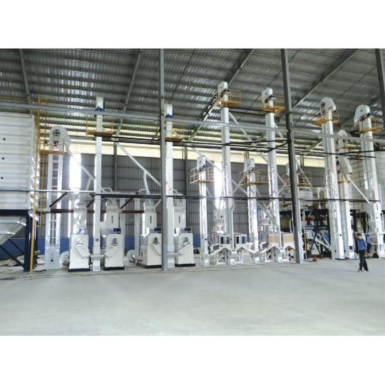 Dây chuyền máy xát trắng và lau bóng gạo